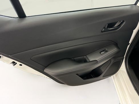 Used 2025 Nissan Altima 2.5 SV FWD image 26