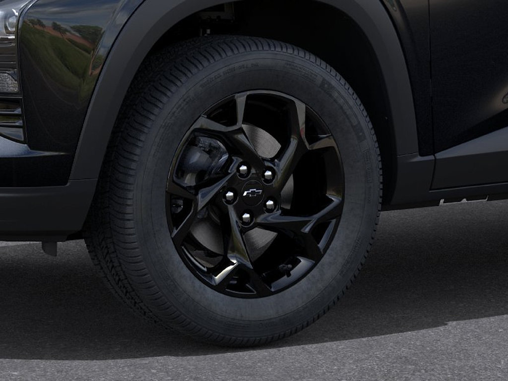 New 2026 Chevrolet Trax LT w/ Driver Confidence Package FWD image 9