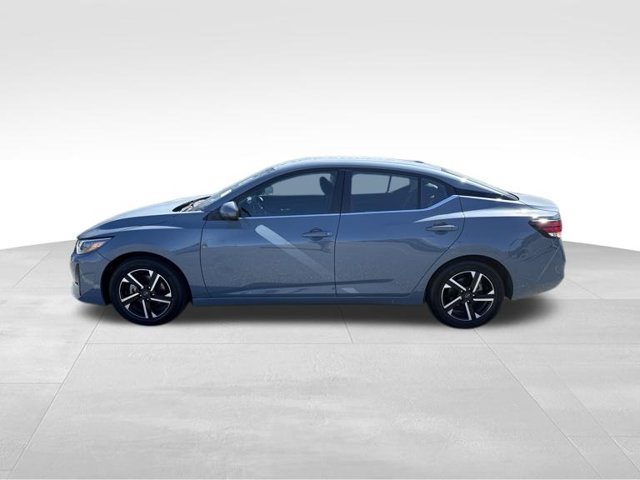 Used 2025 Nissan Sentra SV FWD image 5