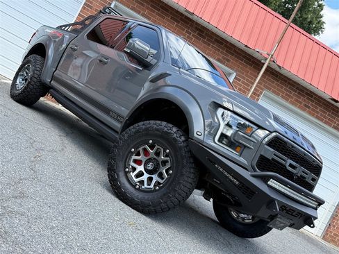 Used 2018 Ford F150 Raptor w/ Equipment Group 802A Luxury AWD/4WD image 35