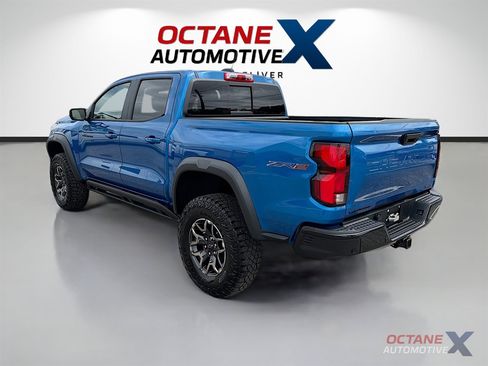 Used 2023 Chevrolet Colorado ZR2 w/ ZR2 Convenience Package III AWD/4WD image 5