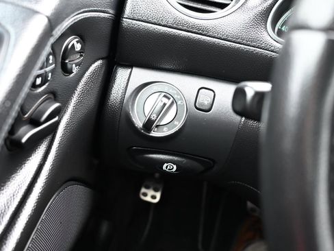 Used 2003 Mercedes-Benz SL 500 image 19