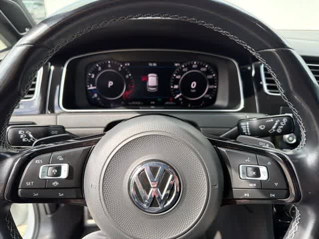 Used 2019 Volkswagen Golf R 4-Door AWD/4WD image 16