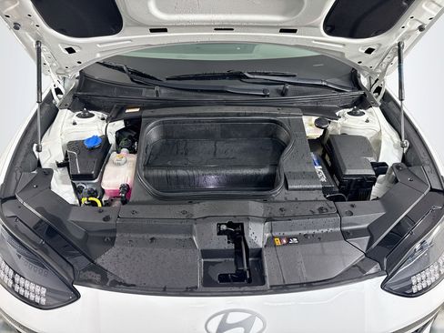 Used 2023 Hyundai Ioniq 6 SEL RWD image 39
