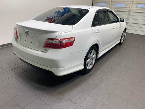 Used 2008 Toyota Camry SE image 3