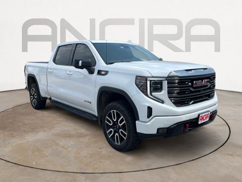 Used 2023 GMC Sierra 1500 AT4 w/ AT4 Preferred Package AWD/4WD image 4