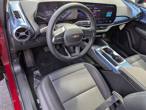 New 2026 Chevrolet Equinox EV LT image 10