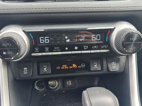 Used 2023 Toyota RAV4 XLE w/ Convenience Package image 14