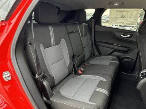 New 2026 Chevrolet Blazer LT w/ Convenience Package FWD image 20