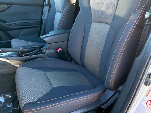 Used 2020 Subaru Crosstrek 2.0i Premium image 17