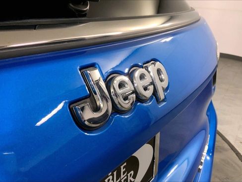 Used 2025 Jeep Compass Limited AWD/4WD image 29