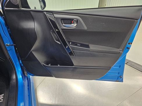 Used 2017 Toyota Corolla iM w/ All-Weather Mat Package image 38