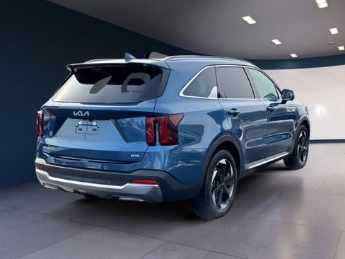 Certified 2025 Kia Sorento SX Prestige image 5