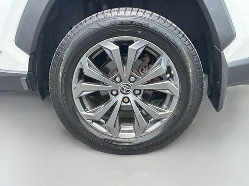 Used 2024 Toyota RAV4 Limited w/ Advanced Technology Package AWD/4WD image 30