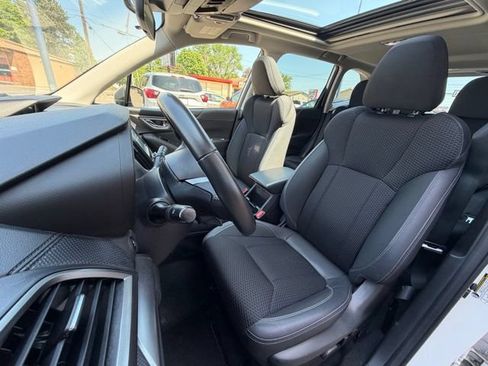Used 2023 Subaru Forester Premium AWD/4WD image 10