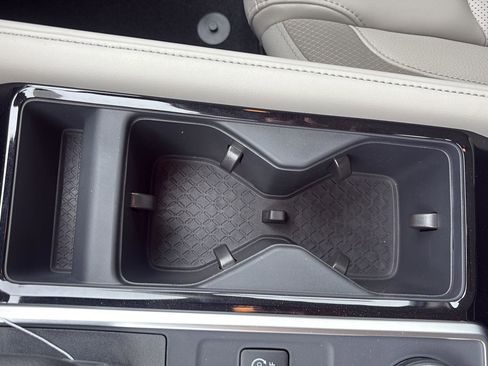 New 2026 Nissan Pathfinder SL image 28