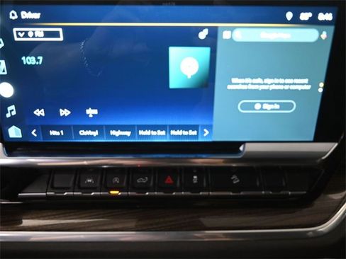 Used 2022 Chevrolet Silverado 1500 LT Trail Boss w/ Protection Package image 6