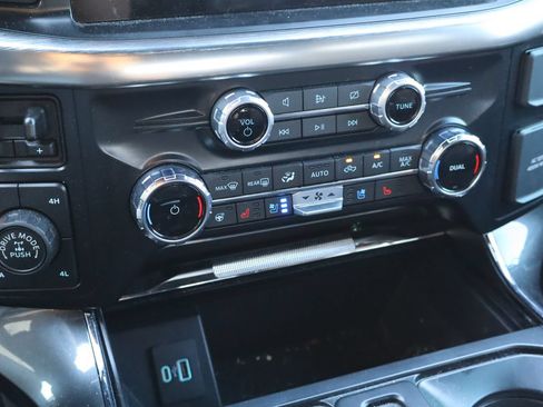 Used 2023 Ford F150 Lariat AWD/4WD image 23
