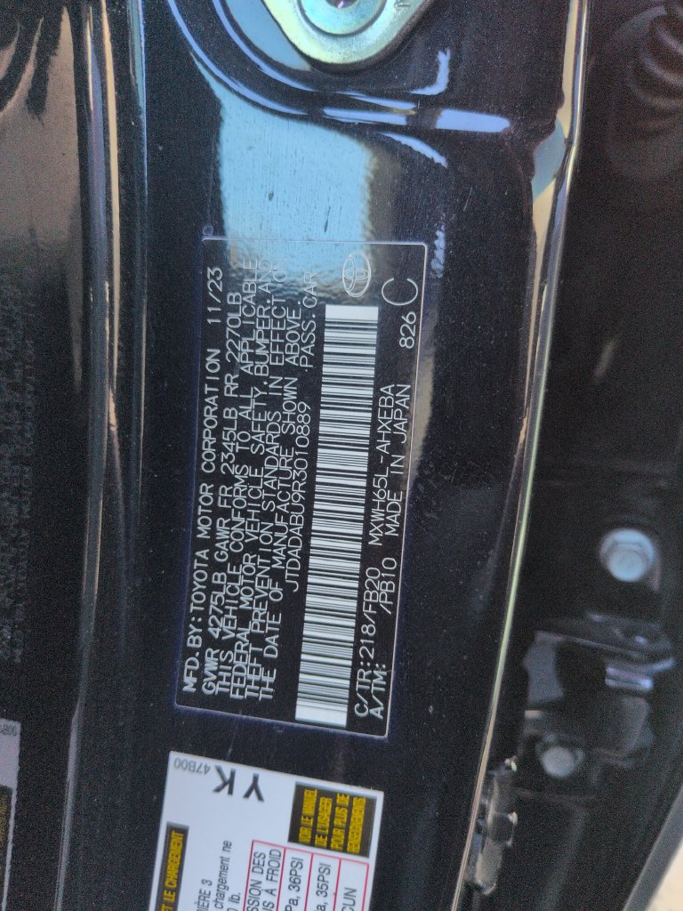Certified 2024 Toyota Prius LE AWD/4WD image 29