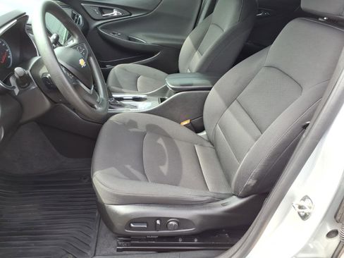 Certified 2019 Chevrolet Malibu LT w/ Driver Confidence Package II image 13