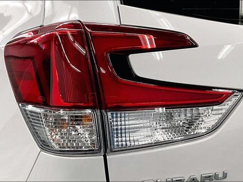 Used 2021 Subaru Forester AWD/4WD image 33