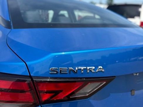 Used 2024 Nissan Sentra SV FWD image 9