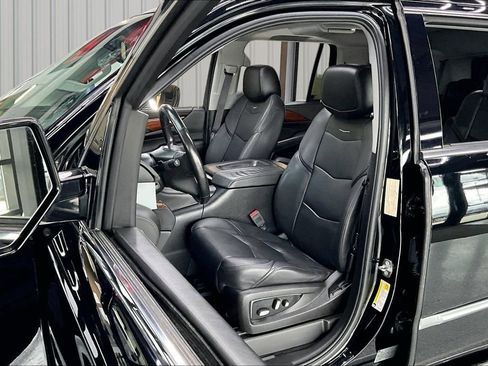 Used 2016 Cadillac Escalade Premium AWD/4WD image 20
