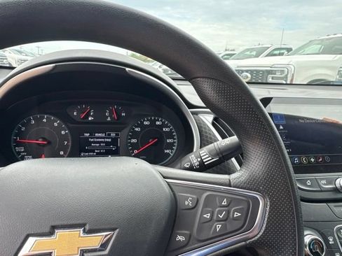 Used 2024 Chevrolet Malibu LT FWD image 14