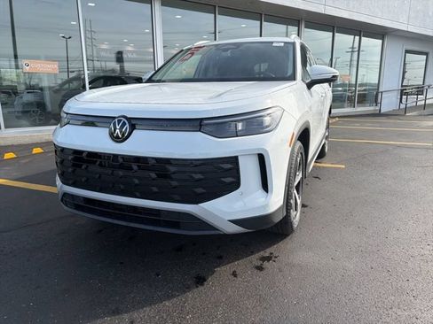 New 2026 Volkswagen Tiguan SE AWD/4WD image 12