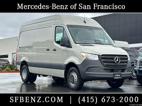 New 2026 Mercedes-Benz Sprinter 3500 image 1