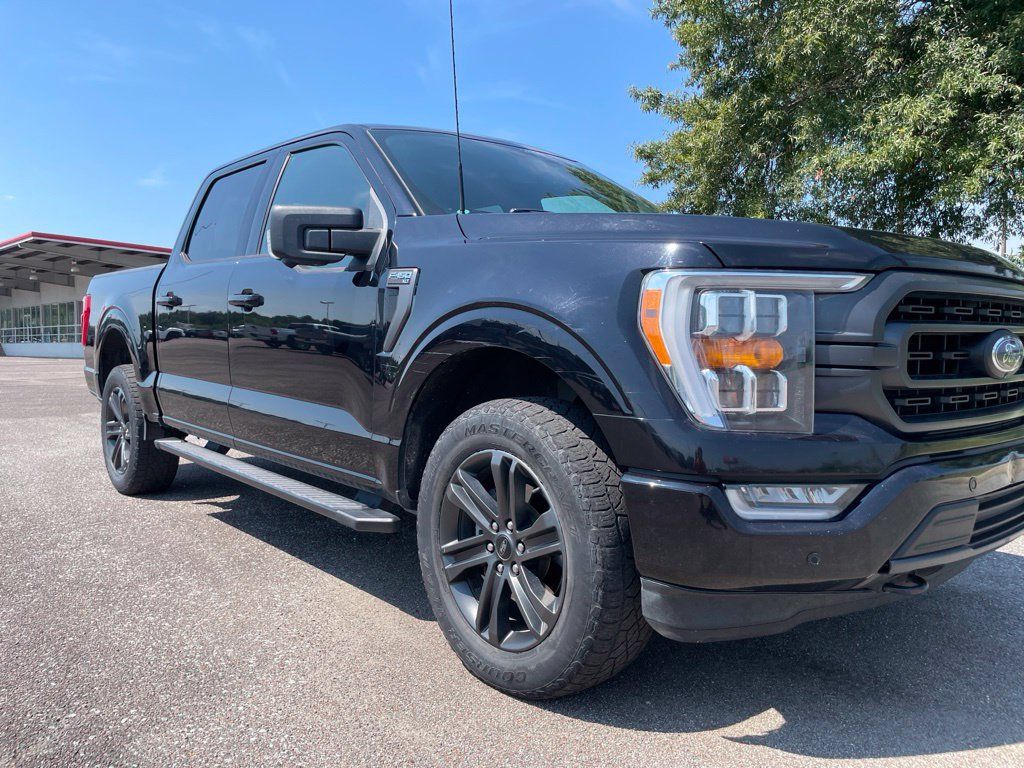 Used 2021 Ford F150 XLT w/ Equipment Group 302A High AWD/4WD image 9