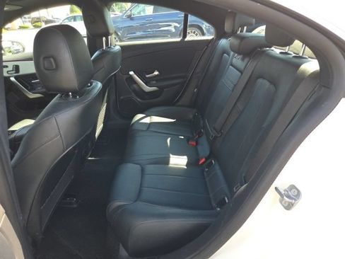 Used 2023 Mercedes-Benz CLA 250 4MATIC image 5