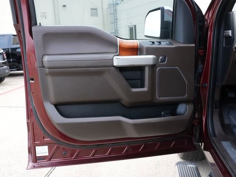 Used 2015 Ford F150 King Ranch w/ Equipment Group 601A Luxury image 18