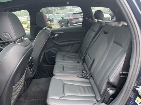 Used 2025 Audi Q7 2.0T Premium w/ Convenience Plus Package image 34