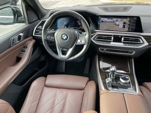 Certified 2023 BMW X5 xDrive40i w/ Executive Package image 10