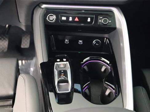 New 2025 Audi Q5 2.0T Premium Plus image 20