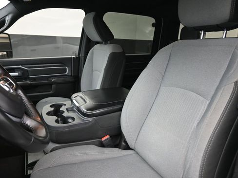 Used 2024 RAM 2500 Big Horn image 19