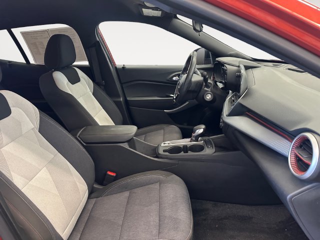Used 2024 Chevrolet Trax RS w/ Driver Confidence Package FWD image 15