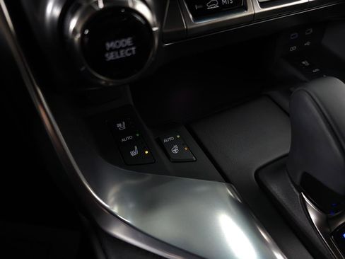 Certified 2025 Lexus LX 700h Overtrail image 34