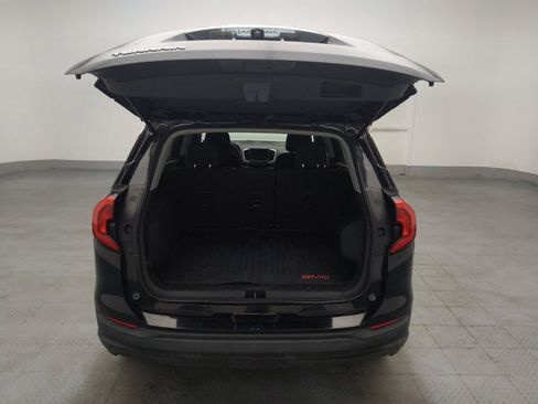 Used 2020 GMC Terrain SLE FWD image 29
