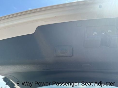 Used 2017 GMC Acadia Limited SLT AWD/4WD image 33