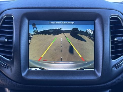 Used 2018 Jeep Compass Trailhawk w/ Leather Interior Group image 19