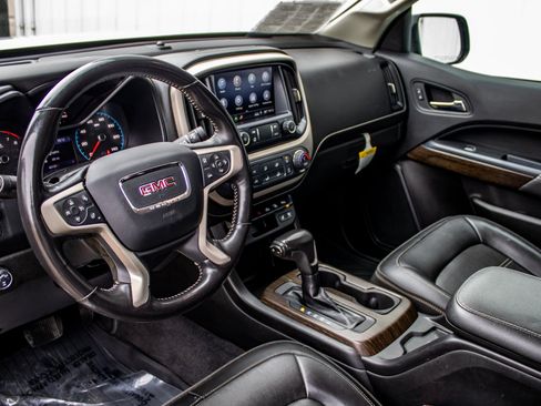 Used 2020 GMC Canyon Denali image 17