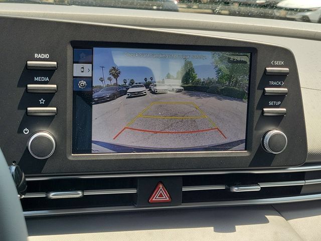 New 2026 Hyundai Elantra Sport FWD image 12