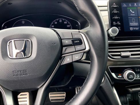 Used 2022 Honda Accord Sport image 25