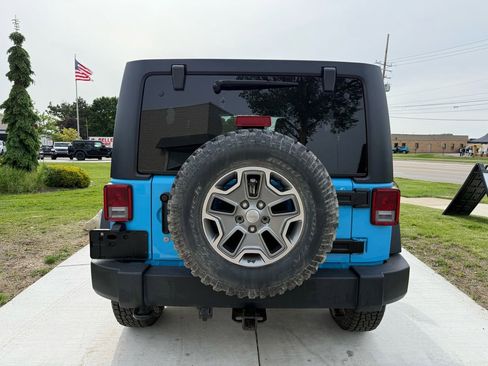 Used 2018 Jeep Wrangler Unlimited Rubicon w/ Cold Weather Group AWD/4WD image 4