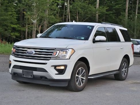 Used 2021 Ford Expedition XLT AWD/4WD image 3