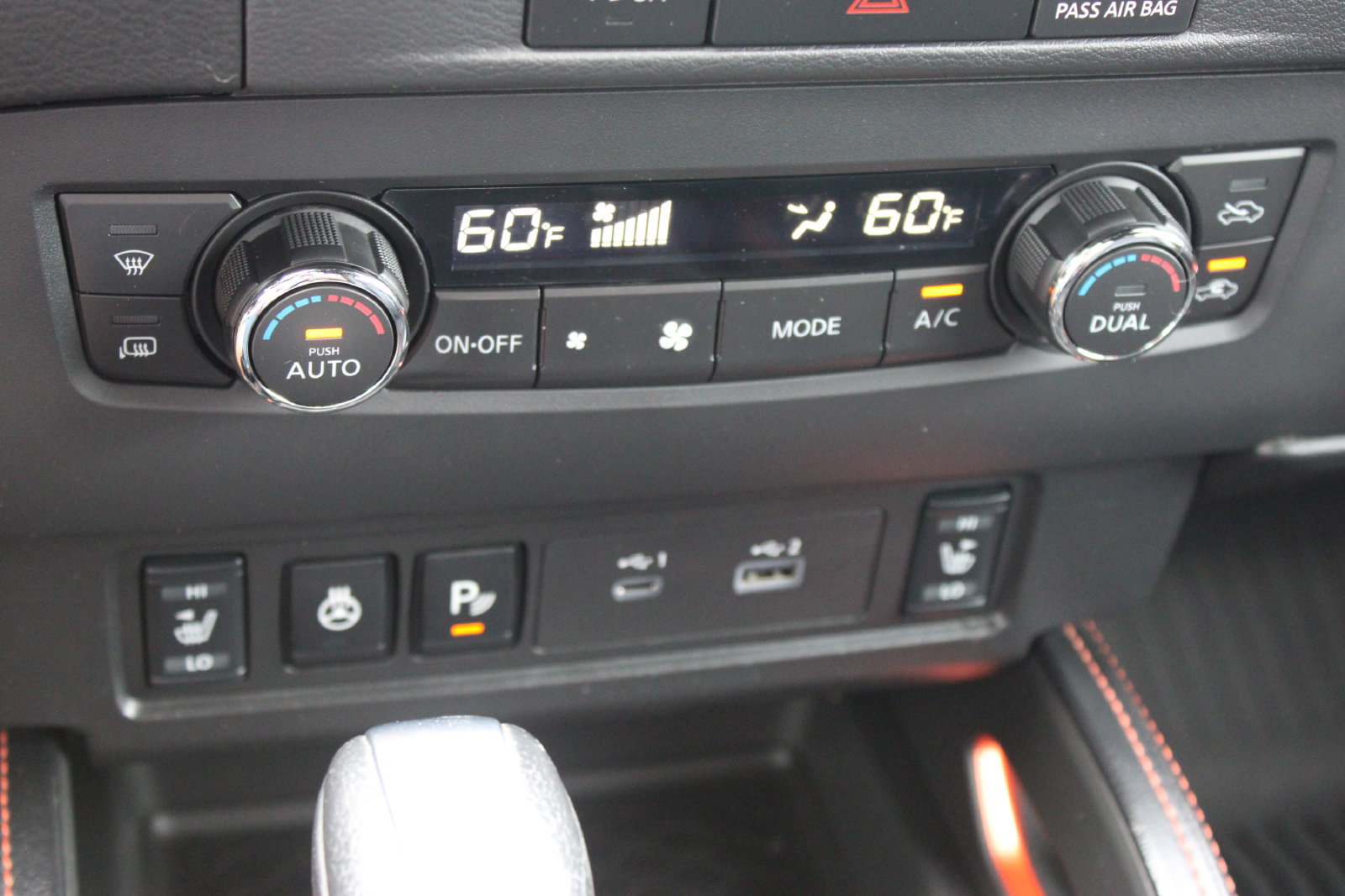 Used 2023 Nissan Frontier PRO-4X w/ Pro-4X Premium Package AWD/4WD image 17