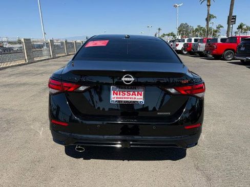 Used 2025 Nissan Sentra SR w/ Midnight Edition FWD image 5