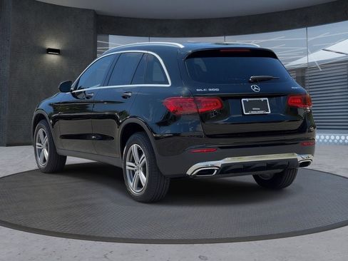 Used 2022 Mercedes-Benz GLC 300 4MATIC w/ Premium Package Lite image 3